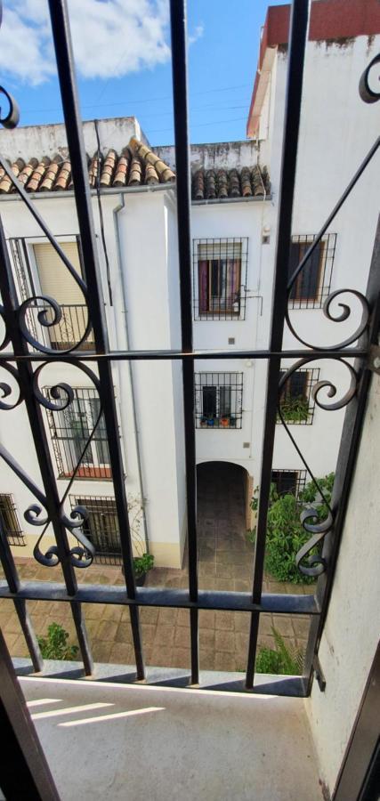 Apartamento Acogedor En Los Patios De San Basilio Кордова Экстерьер фото